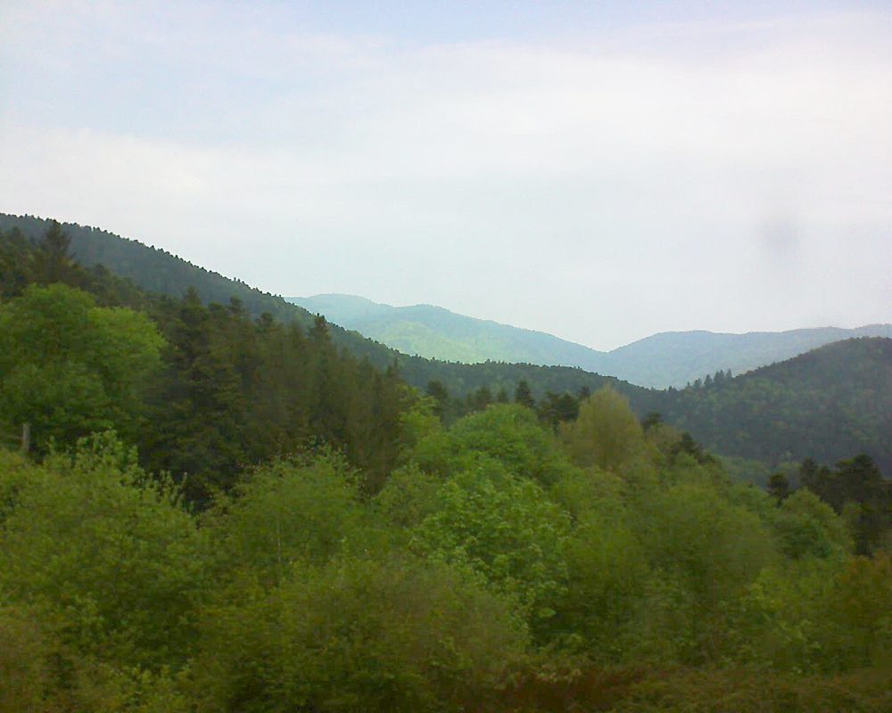 Le petit ballon vu depuis le Domaine Langmatt à Murbach le 04.05.2018 à 11:00 Le petit ballon (Alsace, Vosges) le 04.05.2018 à 11:00