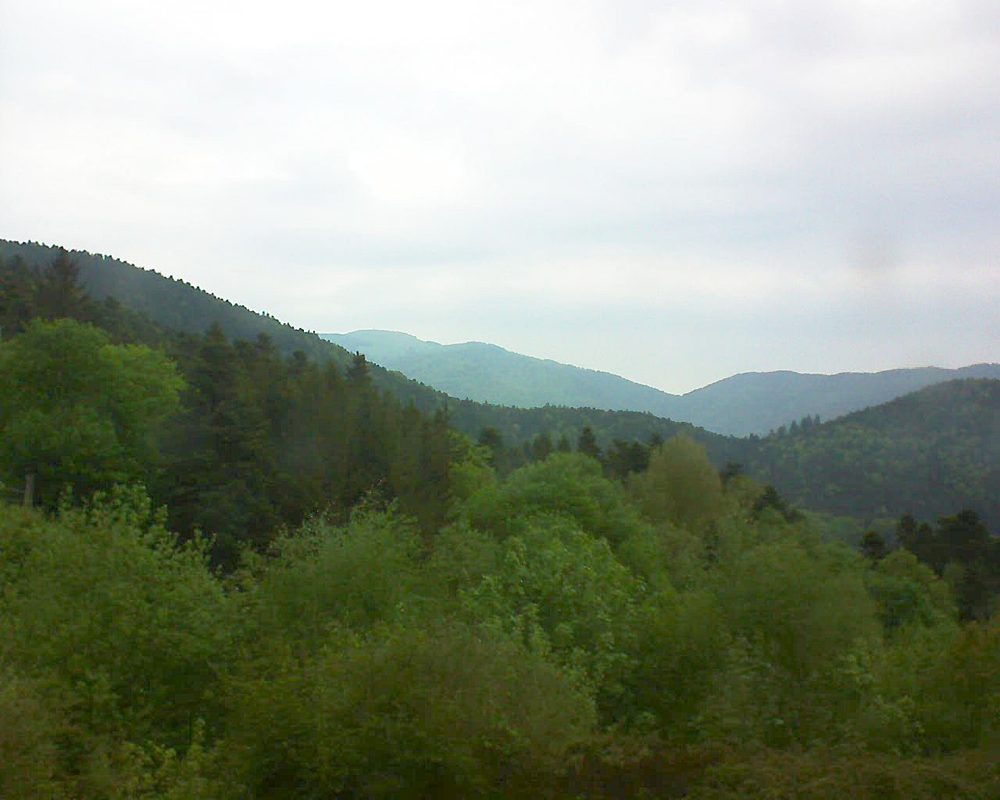 Le petit ballon vu depuis le Domaine Langmatt à Murbach le 04.05.2018 à 19:30 Le petit ballon (Alsace, Vosges) le 04.05.2018 à 19:30