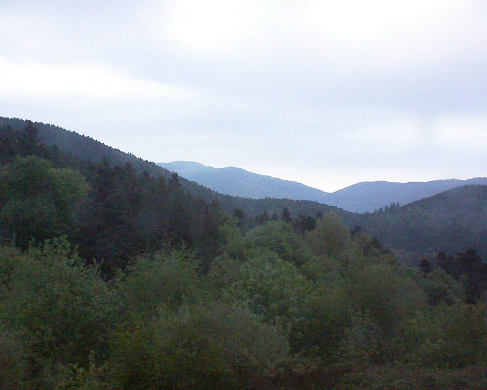 Le petit ballon vu depuis le Domaine Langmatt à Murbach le 04.05.2018 à 20:30 Le petit ballon (Alsace, Vosges) le 04.05.2018 à 20:30