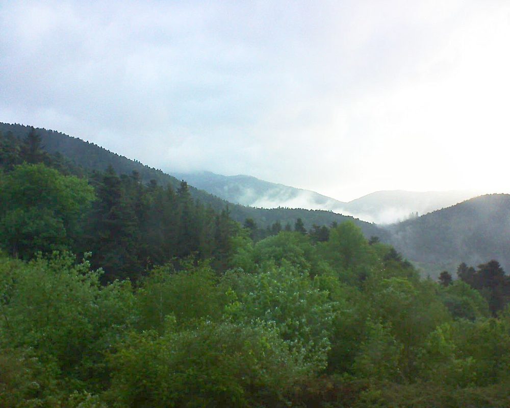 Le petit ballon vu depuis le Domaine Langmatt à Murbach le 10.05.2018 à 07:30 Le petit ballon (Alsace, Vosges) le 10.05.2018 à 07:30