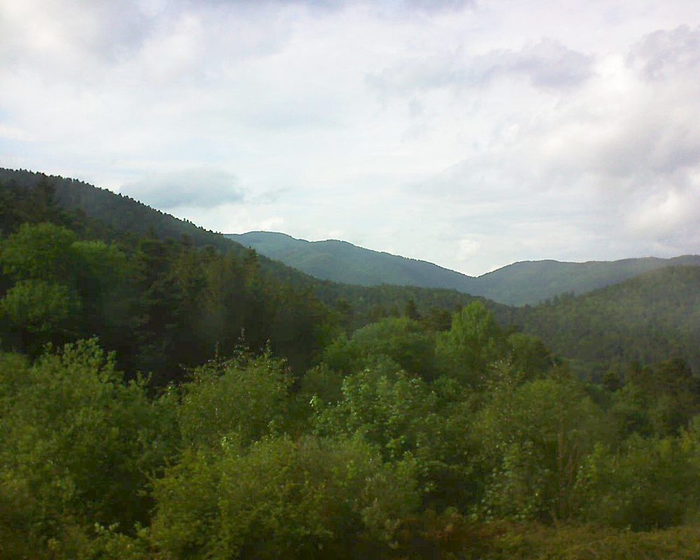 Le petit ballon vu depuis le Domaine Langmatt à Murbach le 10.05.2018 à 17:45 Le petit ballon (Alsace, Vosges) le 10.05.2018 à 17:45
