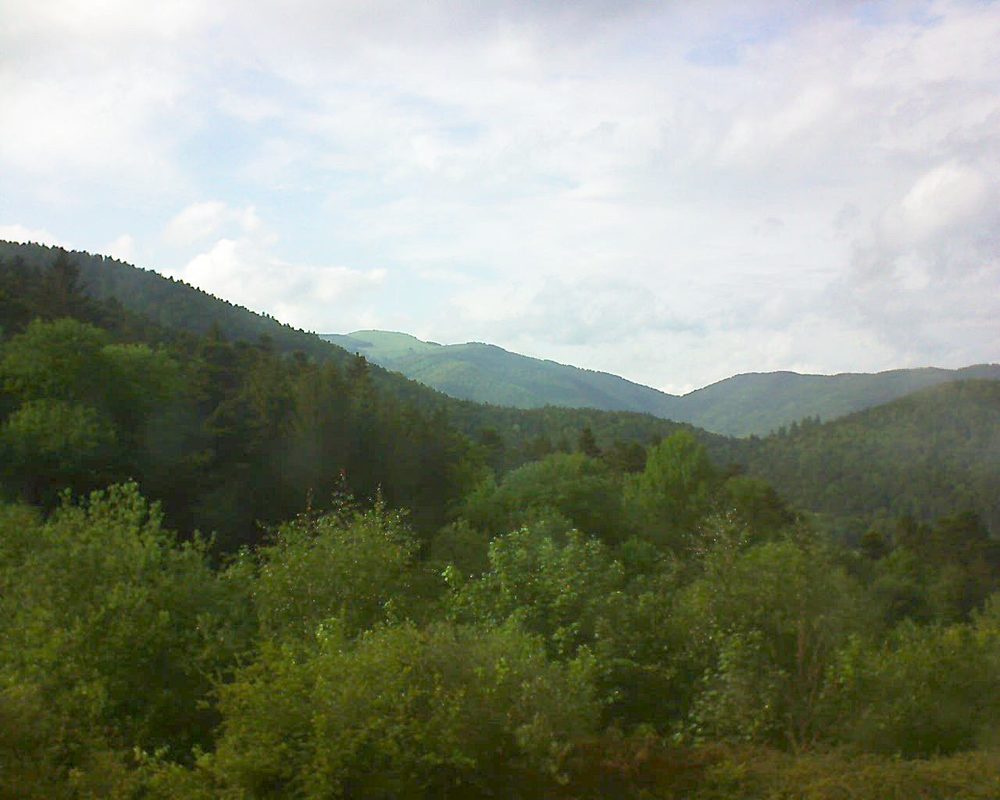 Le petit ballon vu depuis le Domaine Langmatt à Murbach le 10.05.2018 à 18:00 Le petit ballon (Alsace, Vosges) le 10.05.2018 à 18:00