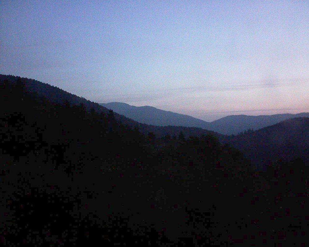 Le petit ballon vu depuis le Domaine Langmatt à Murbach le 12.05.2018 à 05:30 Le petit ballon (Alsace, Vosges) le 12.05.2018 à 05:30