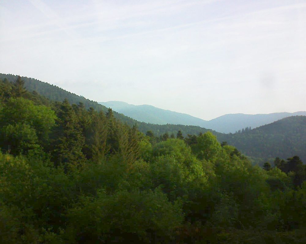 Le petit ballon vu depuis le Domaine Langmatt à Murbach le 12.05.2018 à 08:15 Le petit ballon (Alsace, Vosges) le 12.05.2018 à 08:15