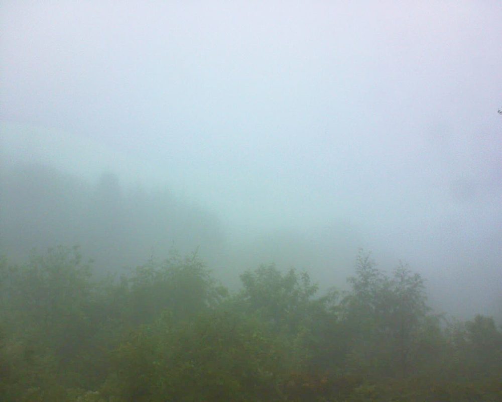 Le petit ballon vu depuis le Domaine Langmatt à Murbach le 14.05.2018 à 07:00 Le petit ballon (Alsace, Vosges) le 14.05.2018 à 07:00