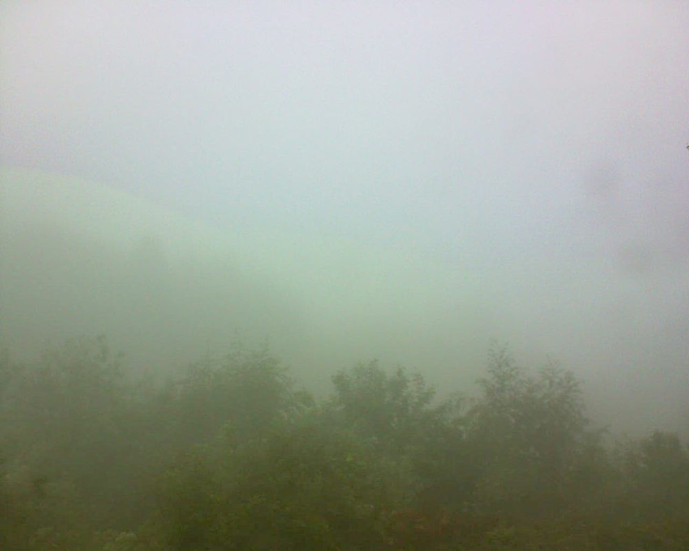 Le petit ballon vu depuis le Domaine Langmatt à Murbach le 14.05.2018 à 10:45 Le petit ballon (Alsace, Vosges) le 14.05.2018 à 10:45