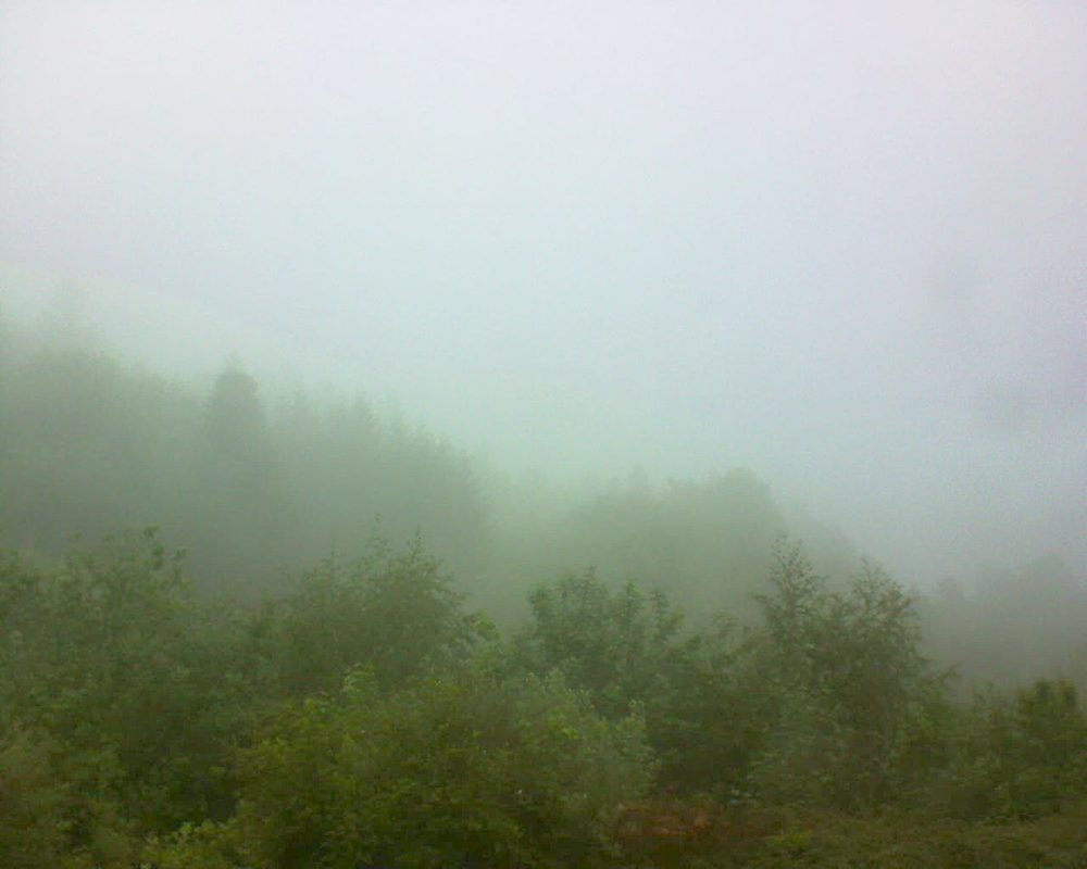 Le petit ballon vu depuis le Domaine Langmatt à Murbach le 14.05.2018 à 16:45 Le petit ballon (Alsace, Vosges) le 14.05.2018 à 16:45