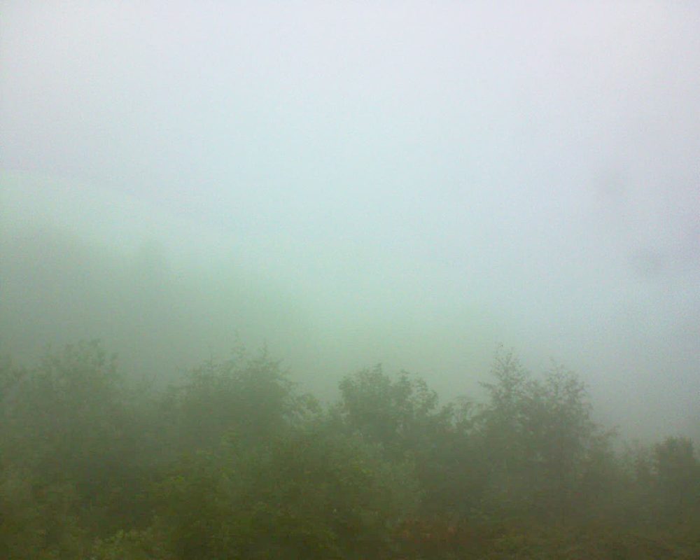Le petit ballon vu depuis le Domaine Langmatt à Murbach le 14.05.2018 à 17:15 Le petit ballon (Alsace, Vosges) le 14.05.2018 à 17:15