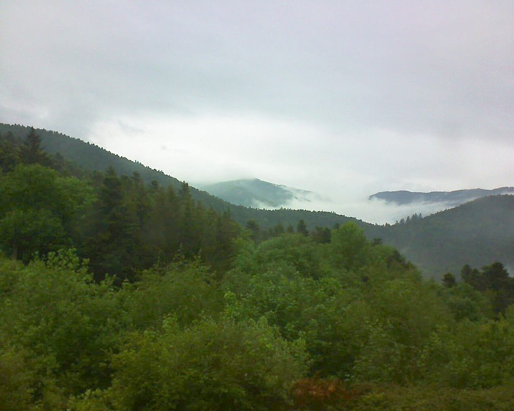 Le petit ballon vu depuis le Domaine Langmatt à Murbach le 14.05.2018 à 18:00 Le petit ballon (Alsace, Vosges) le 14.05.2018 à 18:00