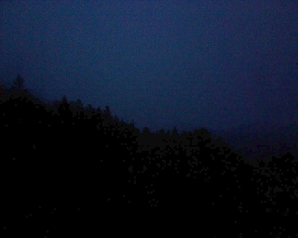Le petit ballon vu depuis le Domaine Langmatt à Murbach le 15.05.2018 à 05:30 Le petit ballon (Alsace, Vosges) le 15.05.2018 à 05:30