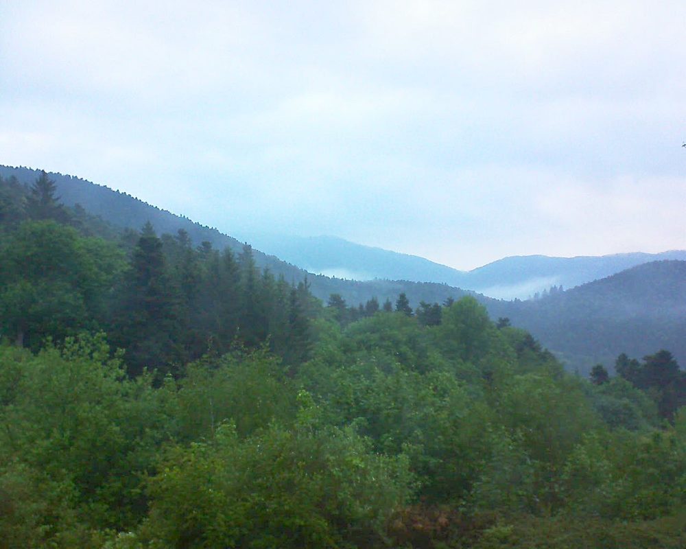 Le petit ballon vu depuis le Domaine Langmatt à Murbach le 15.05.2018 à 06:15 Le petit ballon (Alsace, Vosges) le 15.05.2018 à 06:15