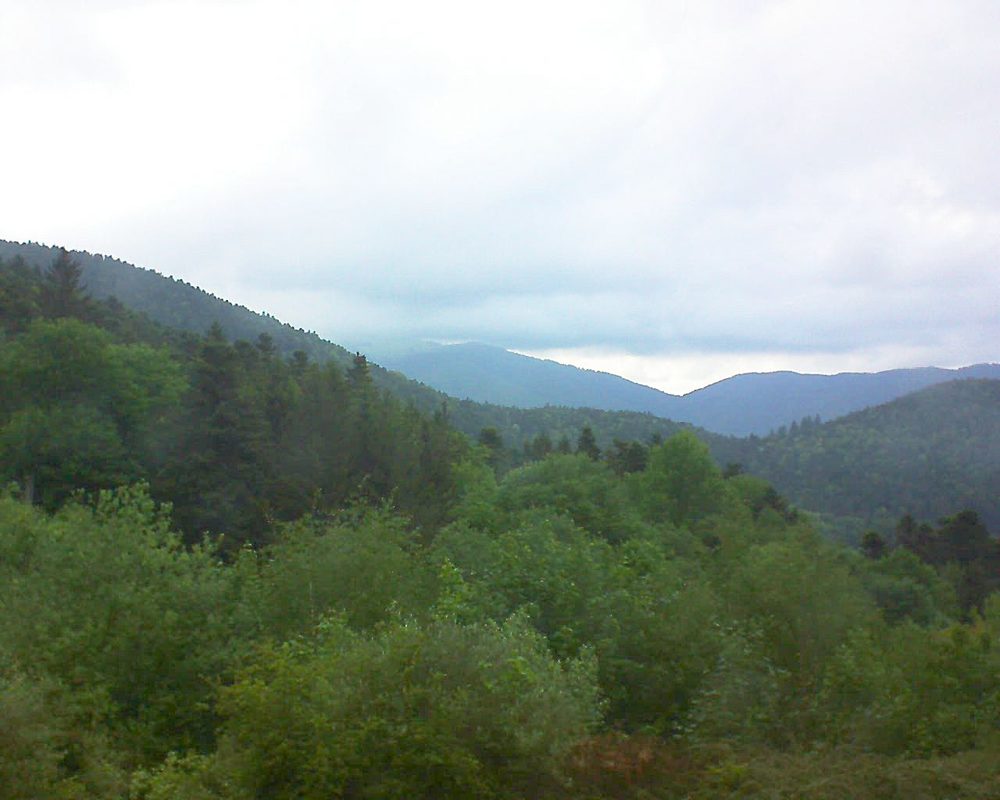 Le petit ballon vu depuis le Domaine Langmatt à Murbach le 15.05.2018 à 19:15 Le petit ballon (Alsace, Vosges) le 15.05.2018 à 19:15