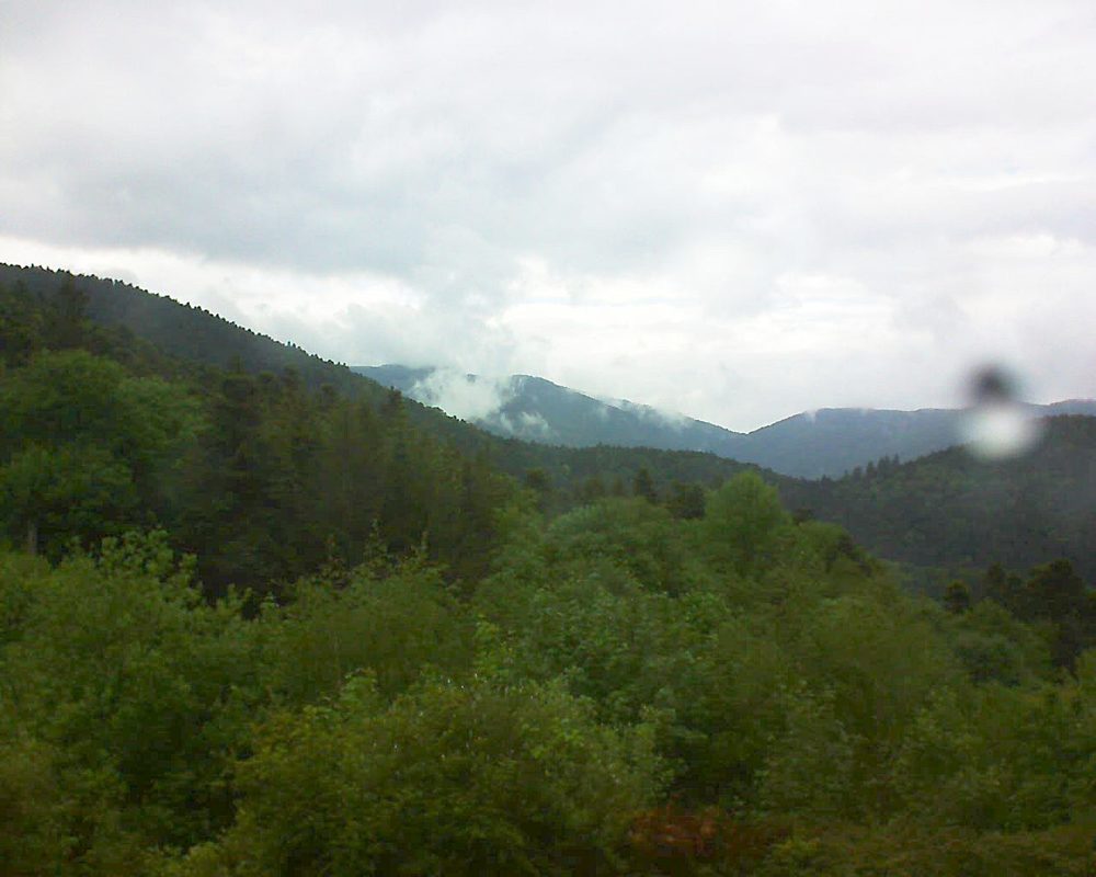 Le petit ballon vu depuis le Domaine Langmatt à Murbach le 16.05.2018 à 17:15 Le petit ballon (Alsace, Vosges) le 16.05.2018 à 17:15