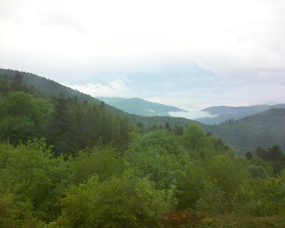 Le petit ballon vu depuis le Domaine Langmatt à Murbach le 17.05.2018 à 07:30 Le petit ballon (Alsace, Vosges) le 17.05.2018 à 07:30