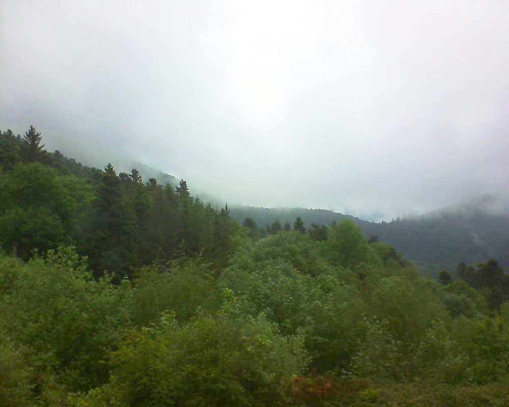 Le petit ballon vu depuis le Domaine Langmatt à Murbach le 17.05.2018 à 11:00 Le petit ballon (Alsace, Vosges) le 17.05.2018 à 11:00