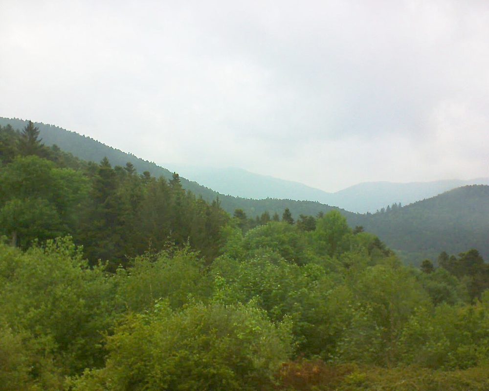 Le petit ballon vu depuis le Domaine Langmatt à Murbach le 17.05.2018 à 16:00 Le petit ballon (Alsace, Vosges) le 17.05.2018 à 16:00
