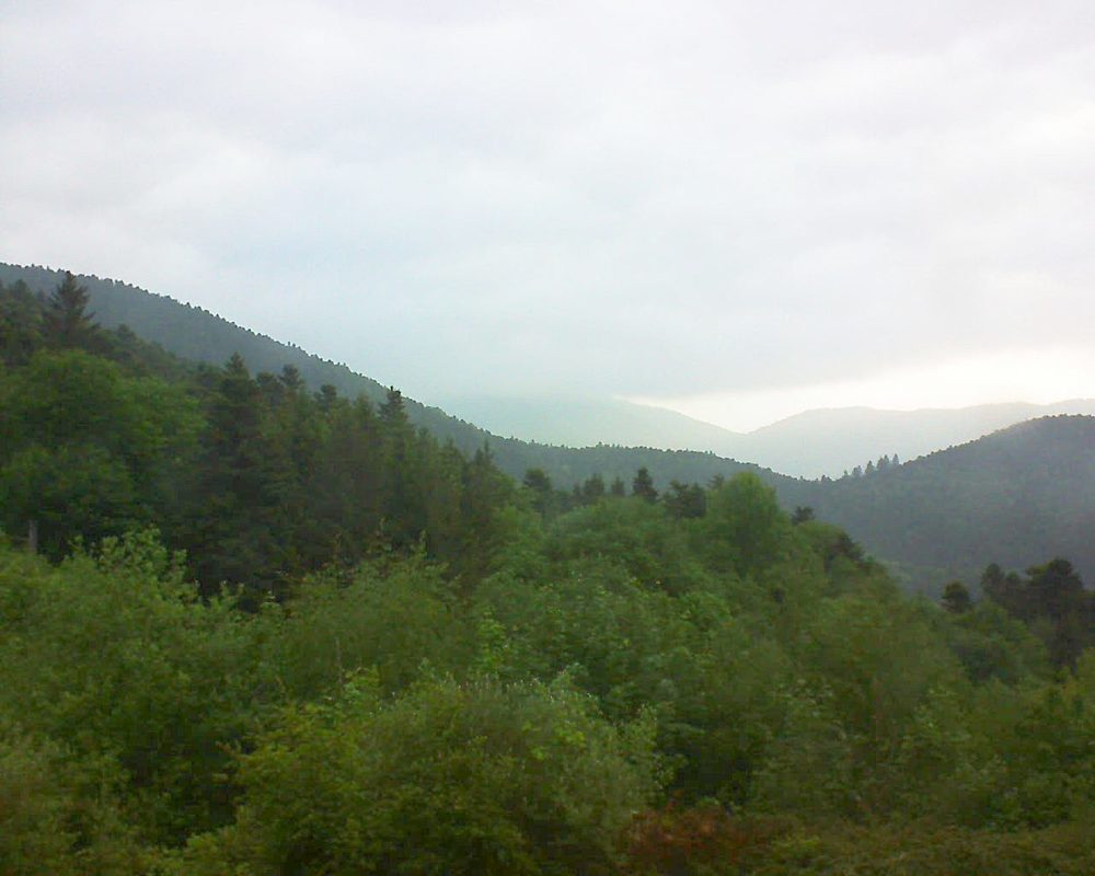 Le petit ballon vu depuis le Domaine Langmatt à Murbach le 18.05.2018 à 06:45 Le petit ballon (Alsace, Vosges) le 18.05.2018 à 06:45