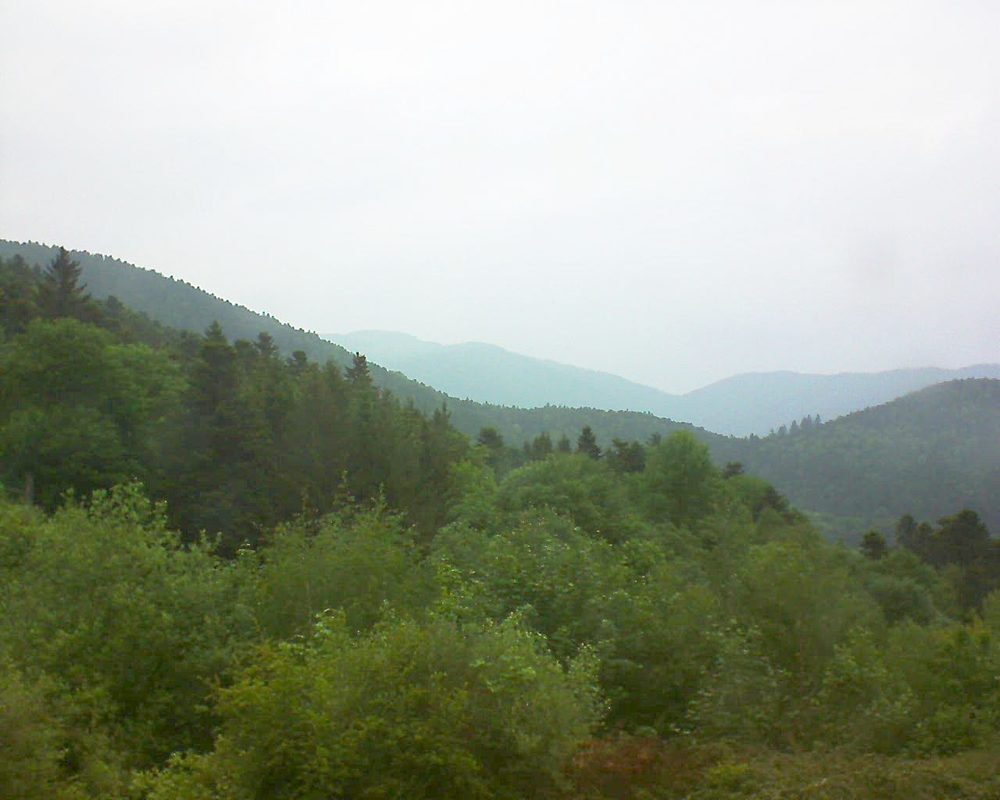Le petit ballon vu depuis le Domaine Langmatt à Murbach le 18.05.2018 à 18:00 Le petit ballon (Alsace, Vosges) le 18.05.2018 à 18:00