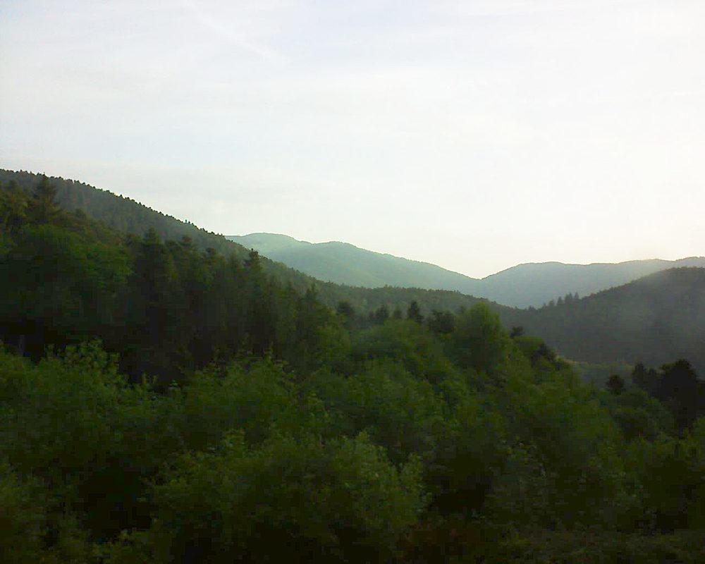 Le petit ballon vu depuis le Domaine Langmatt à Murbach le 19.05.2018 à 07:00 Le petit ballon (Alsace, Vosges) le 19.05.2018 à 07:00