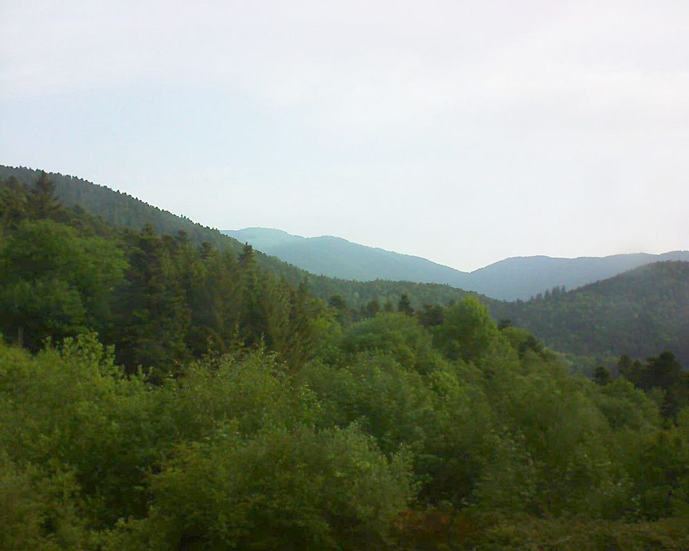 Le petit ballon vu depuis le Domaine Langmatt à Murbach le 19.05.2018 à 08:30 Le petit ballon (Alsace, Vosges) le 19.05.2018 à 08:30