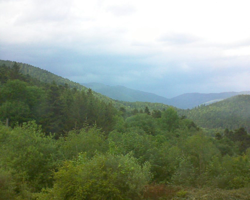 Le petit ballon vu depuis le Domaine Langmatt à Murbach le 21.05.2018 à 16:30 Le petit ballon (Alsace, Vosges) le 21.05.2018 à 16:30
