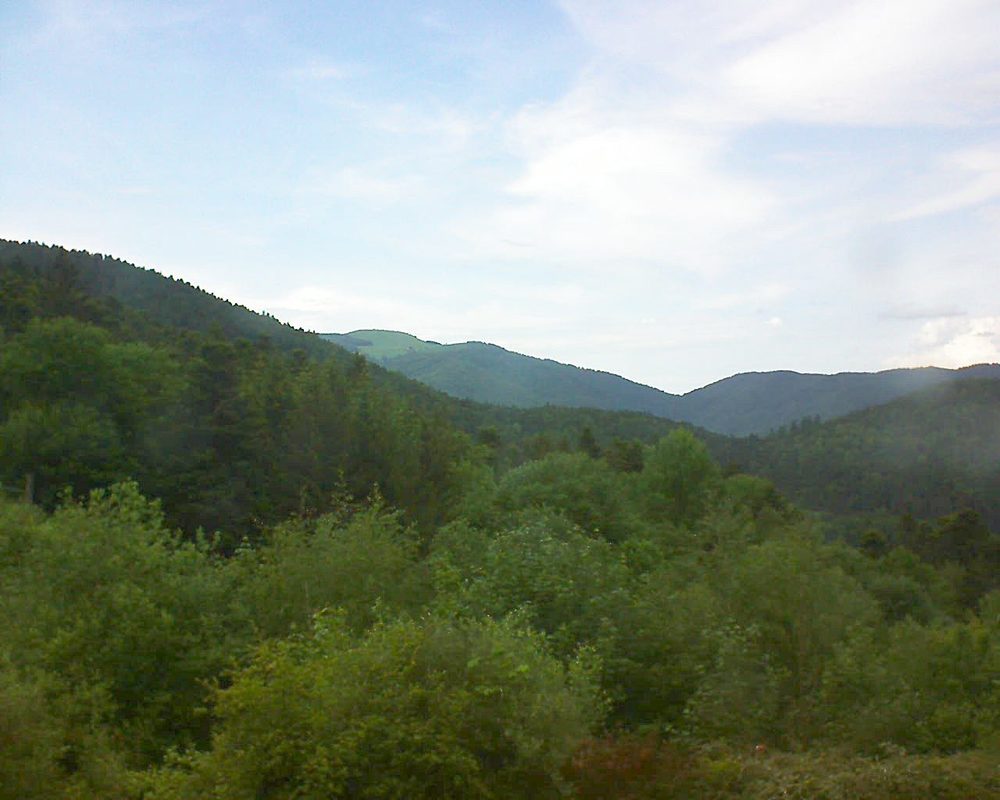 Le petit ballon vu depuis le Domaine Langmatt à Murbach le 22.05.2018 à 17:00 Le petit ballon (Alsace, Vosges) le 22.05.2018 à 17:00