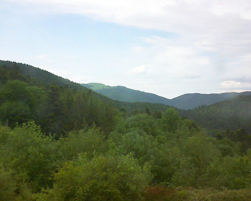 Le petit ballon vu depuis le Domaine Langmatt à Murbach le 22.05.2018 à 17:15 Le petit ballon (Alsace, Vosges) le 22.05.2018 à 17:15