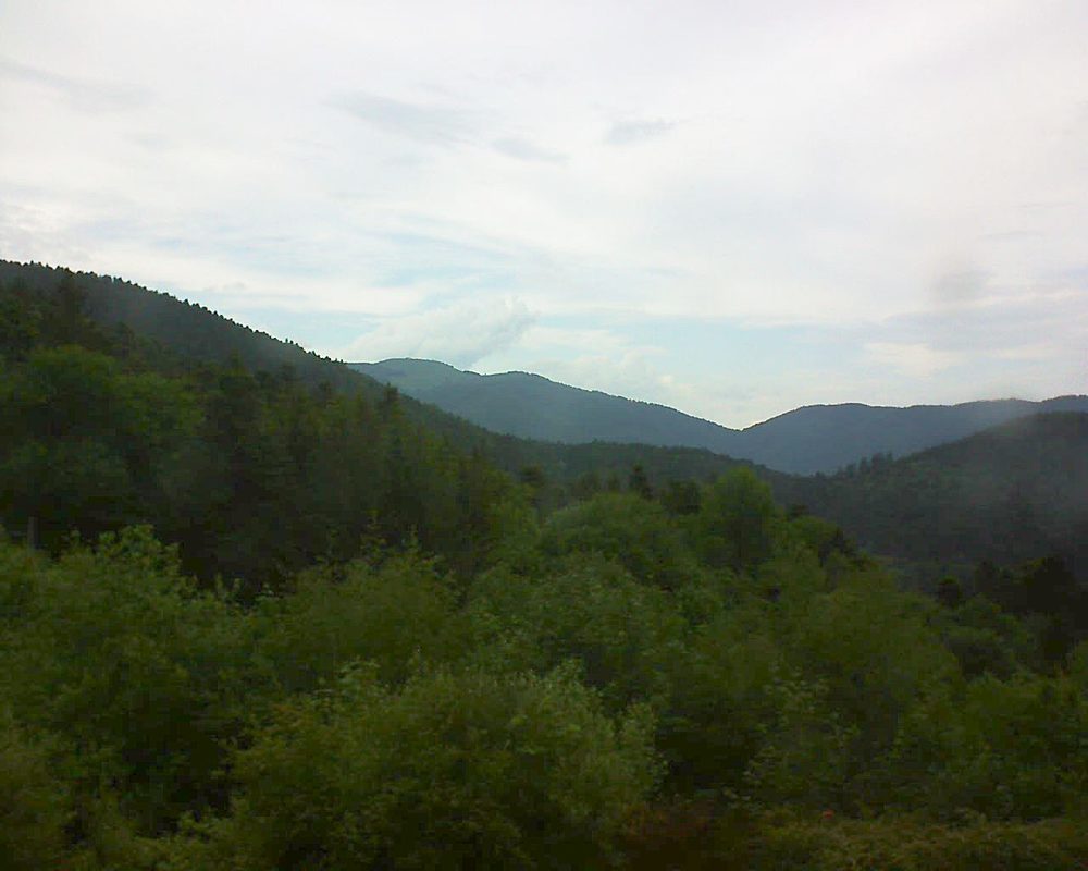 Le petit ballon vu depuis le Domaine Langmatt à Murbach le 22.05.2018 à 18:15 Le petit ballon (Alsace, Vosges) le 22.05.2018 à 18:15