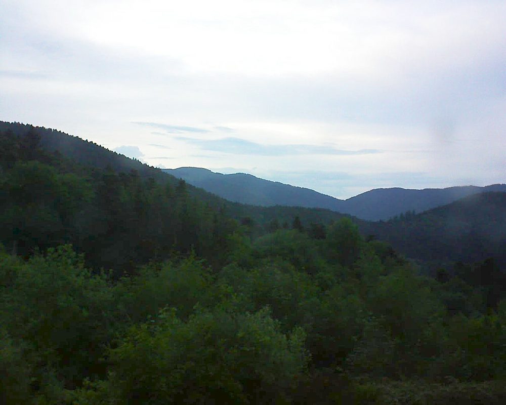 Le petit ballon vu depuis le Domaine Langmatt à Murbach le 22.05.2018 à 20:30 Le petit ballon (Alsace, Vosges) le 22.05.2018 à 20:30