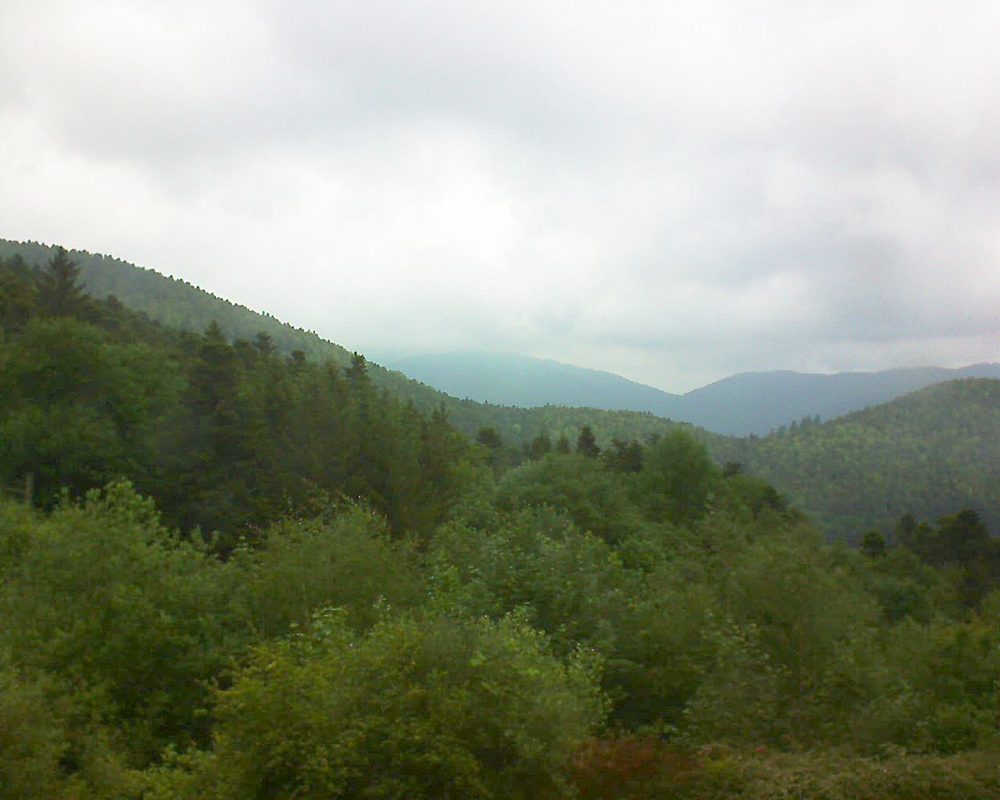 Le petit ballon vu depuis le Domaine Langmatt à Murbach le 23.05.2018 à 11:00 Le petit ballon (Alsace, Vosges) le 23.05.2018 à 11:00