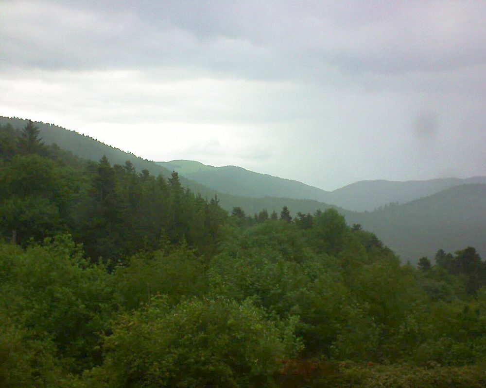 Le petit ballon vu depuis le Domaine Langmatt à Murbach le 23.05.2018 à 15:30 Le petit ballon (Alsace, Vosges) le 23.05.2018 à 15:30