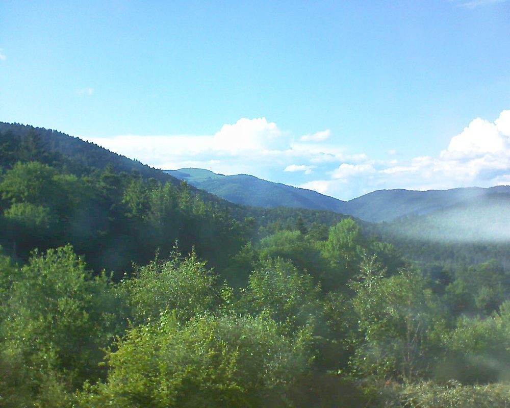 Le petit ballon vu depuis le Domaine Langmatt à Murbach le 24.05.2018 à 18:30 Le petit ballon (Alsace, Vosges) le 24.05.2018 à 18:30
