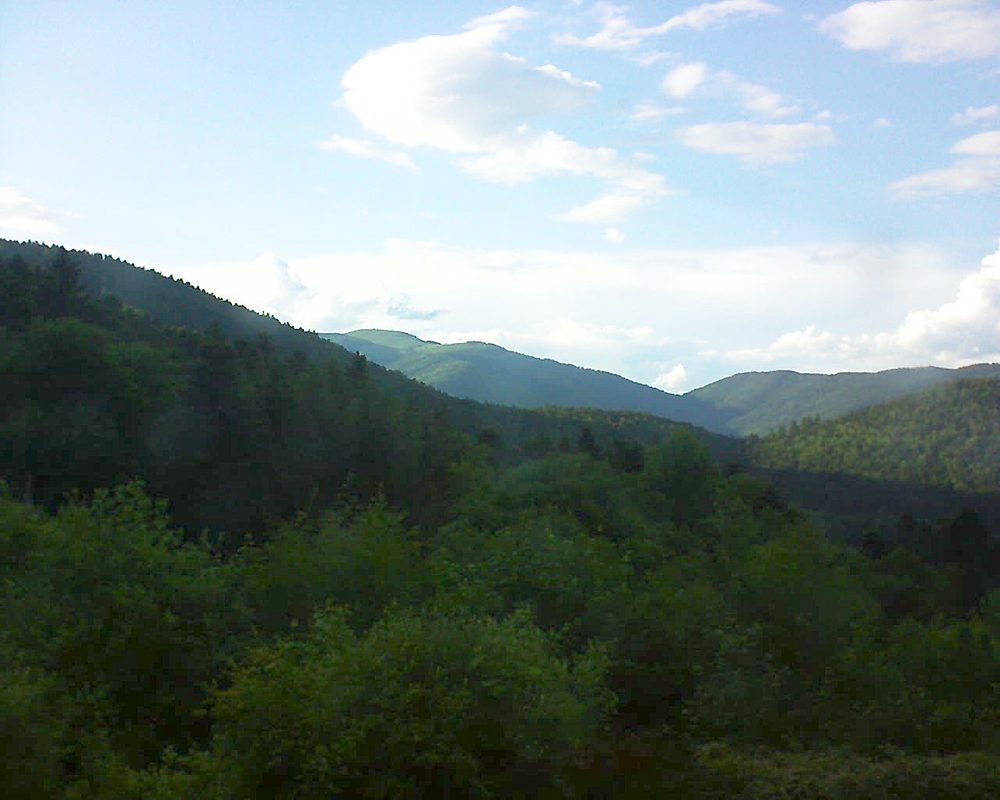 Le petit ballon vu depuis le Domaine Langmatt à Murbach le 24.05.2018 à 19:30 Le petit ballon (Alsace, Vosges) le 24.05.2018 à 19:30