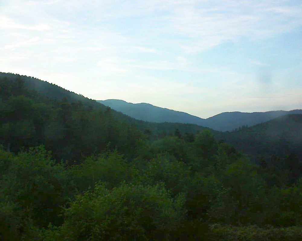 Le petit ballon vu depuis le Domaine Langmatt à Murbach le 25.05.2018 à 20:45 Le petit ballon (Alsace, Vosges) le 25.05.2018 à 20:45