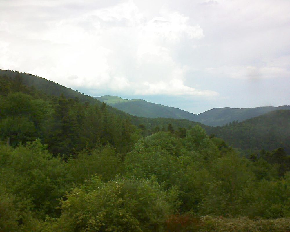Le petit ballon vu depuis le Domaine Langmatt à Murbach le 26.05.2018 à 13:30 Le petit ballon (Alsace, Vosges) le 26.05.2018 à 13:30