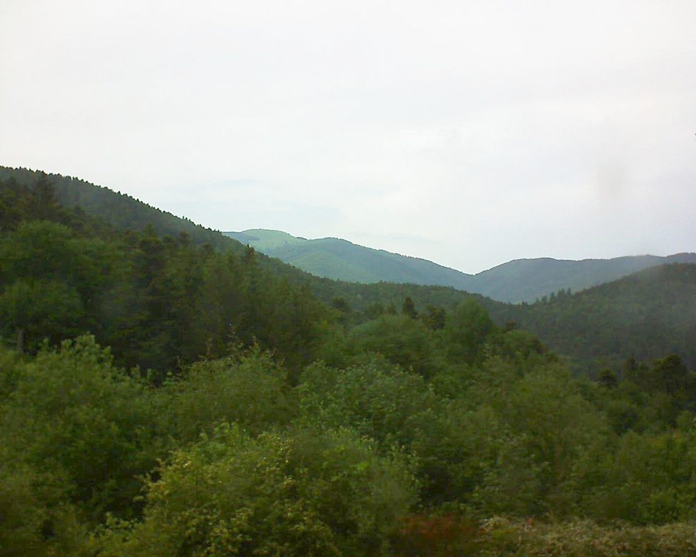 Le petit ballon vu depuis le Domaine Langmatt à Murbach le 26.05.2018 à 15:30 Le petit ballon (Alsace, Vosges) le 26.05.2018 à 15:30