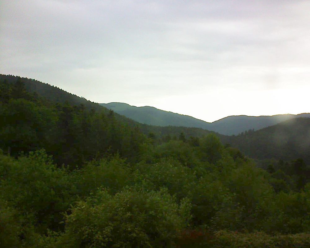 Le petit ballon vu depuis le Domaine Langmatt à Murbach le 27.05.2018 à 07:00 Le petit ballon (Alsace, Vosges) le 27.05.2018 à 07:00
