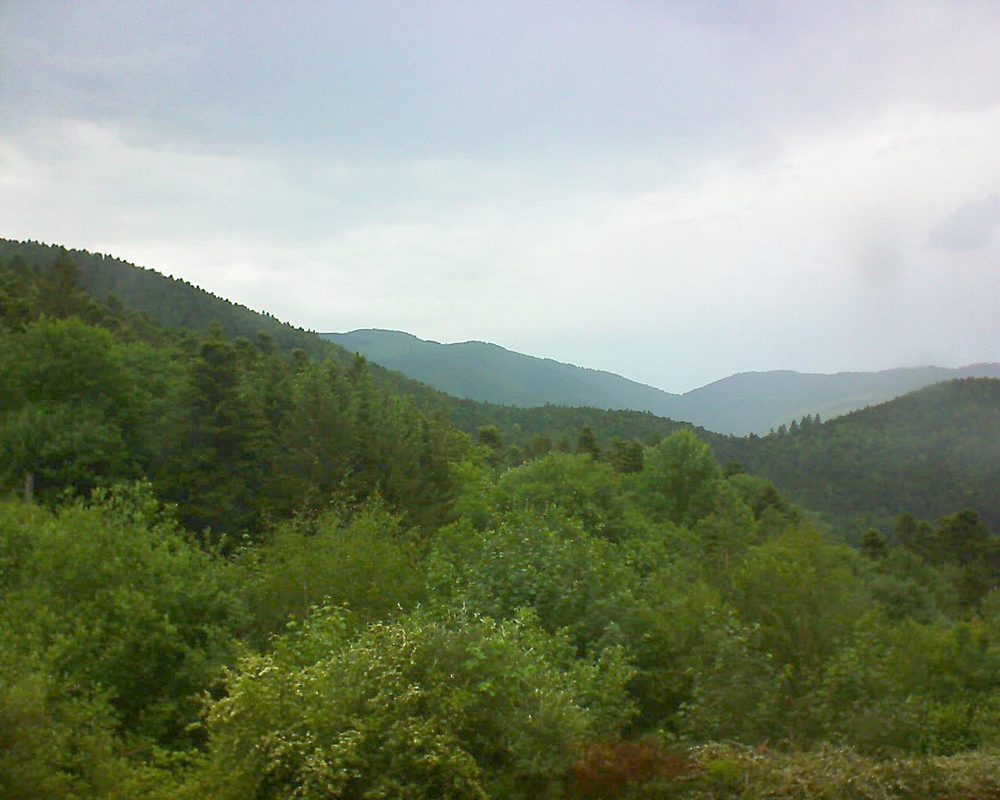 Le petit ballon vu depuis le Domaine Langmatt à Murbach le 27.05.2018 à 15:30 Le petit ballon (Alsace, Vosges) le 27.05.2018 à 15:30