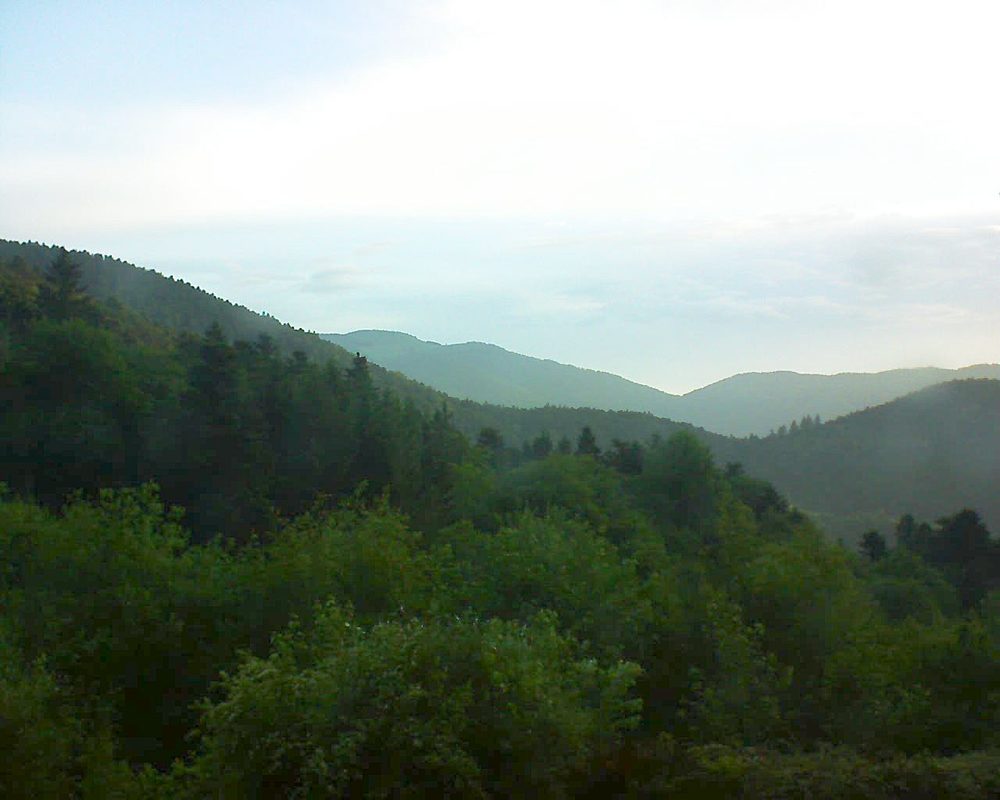 Le petit ballon vu depuis le Domaine Langmatt à Murbach le 28.05.2018 à 06:15 Le petit ballon (Alsace, Vosges) le 28.05.2018 à 06:15