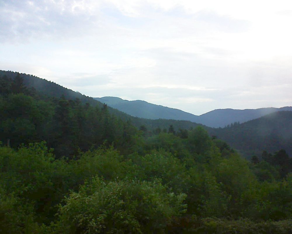 Le petit ballon vu depuis le Domaine Langmatt à Murbach le 28.05.2018 à 07:15 Le petit ballon (Alsace, Vosges) le 28.05.2018 à 07:15