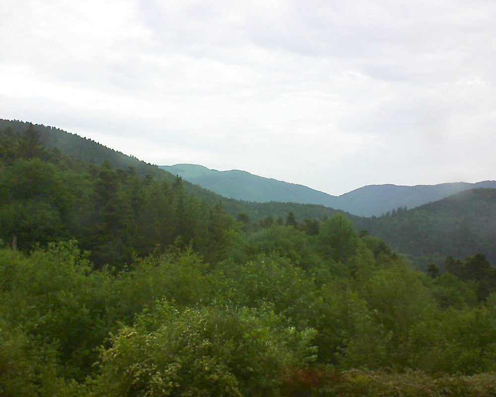Le petit ballon vu depuis le Domaine Langmatt à Murbach le 28.05.2018 à 08:00 Le petit ballon (Alsace, Vosges) le 28.05.2018 à 08:00