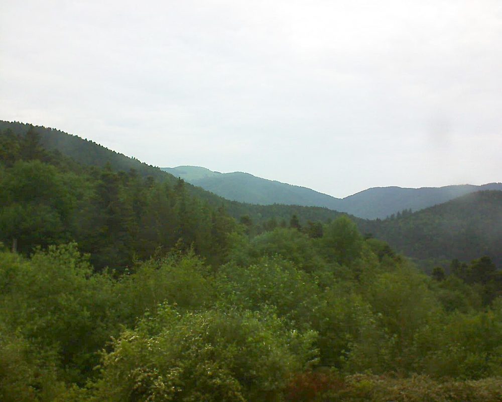 Le petit ballon vu depuis le Domaine Langmatt à Murbach le 28.05.2018 à 09:00 Le petit ballon (Alsace, Vosges) le 28.05.2018 à 09:00