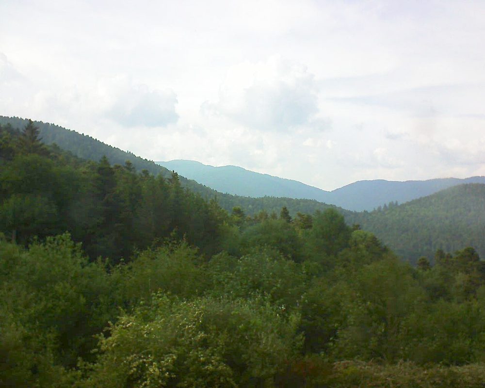 Le petit ballon vu depuis le Domaine Langmatt à Murbach le 28.05.2018 à 17:30 Le petit ballon (Alsace, Vosges) le 28.05.2018 à 17:30