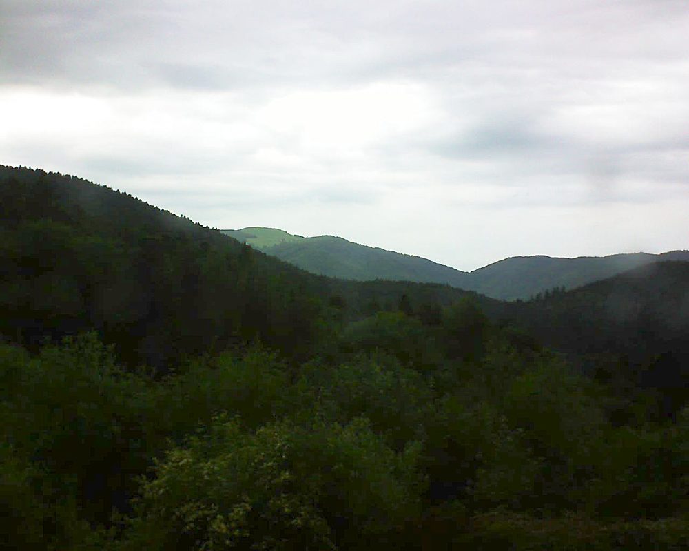 Le petit ballon vu depuis le Domaine Langmatt à Murbach le 29.05.2018 à 09:00 Le petit ballon (Alsace, Vosges) le 29.05.2018 à 09:00
