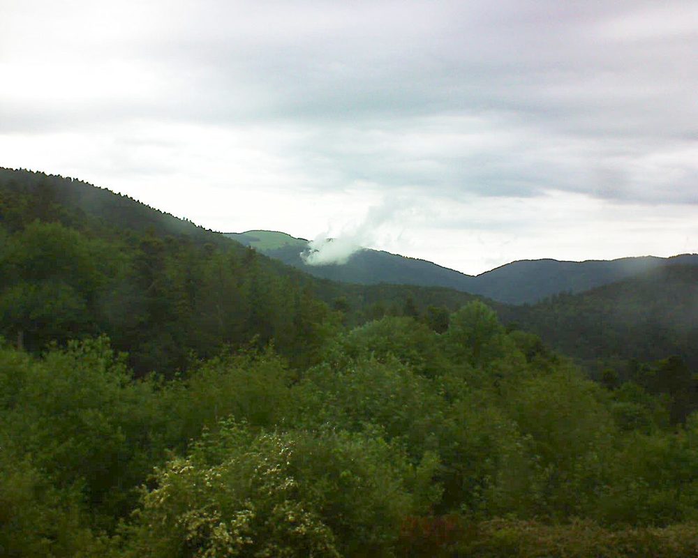 Le petit ballon vu depuis le Domaine Langmatt à Murbach le 29.05.2018 à 10:30 Le petit ballon (Alsace, Vosges) le 29.05.2018 à 10:30