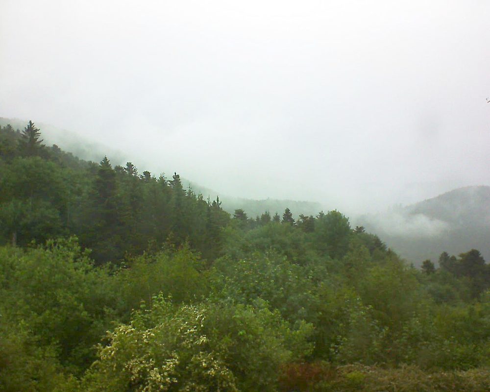 Le petit ballon vu depuis le Domaine Langmatt à Murbach le 29.05.2018 à 11:30 Le petit ballon (Alsace, Vosges) le 29.05.2018 à 11:30