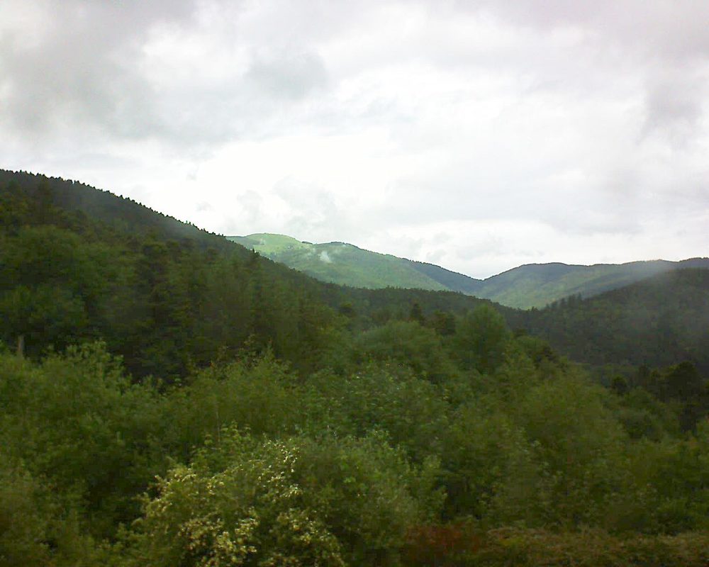 Le petit ballon vu depuis le Domaine Langmatt à Murbach le 29.05.2018 à 13:30 Le petit ballon (Alsace, Vosges) le 29.05.2018 à 13:30