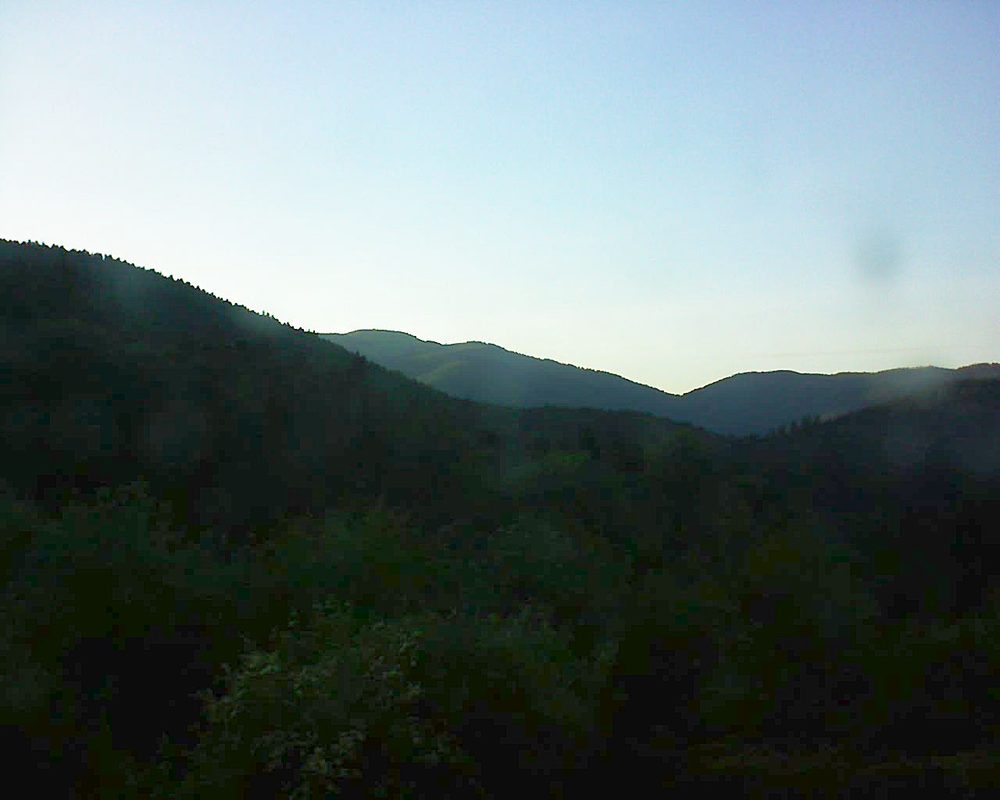 Le petit ballon vu depuis le Domaine Langmatt à Murbach le 29.05.2018 à 20:30 Le petit ballon (Alsace, Vosges) le 29.05.2018 à 20:30