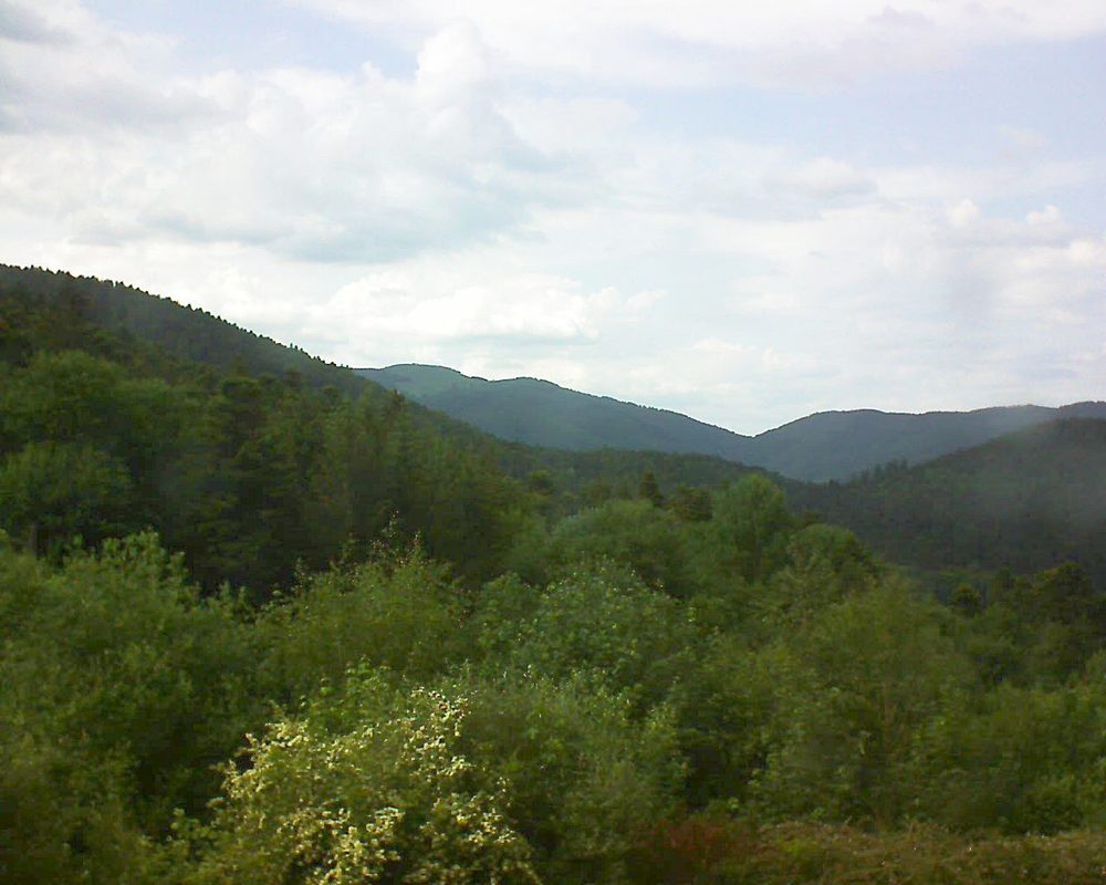 Le petit ballon vu depuis le Domaine Langmatt à Murbach le 30.05.2018 à 17:00 Le petit ballon (Alsace, Vosges) le 30.05.2018 à 17:00
