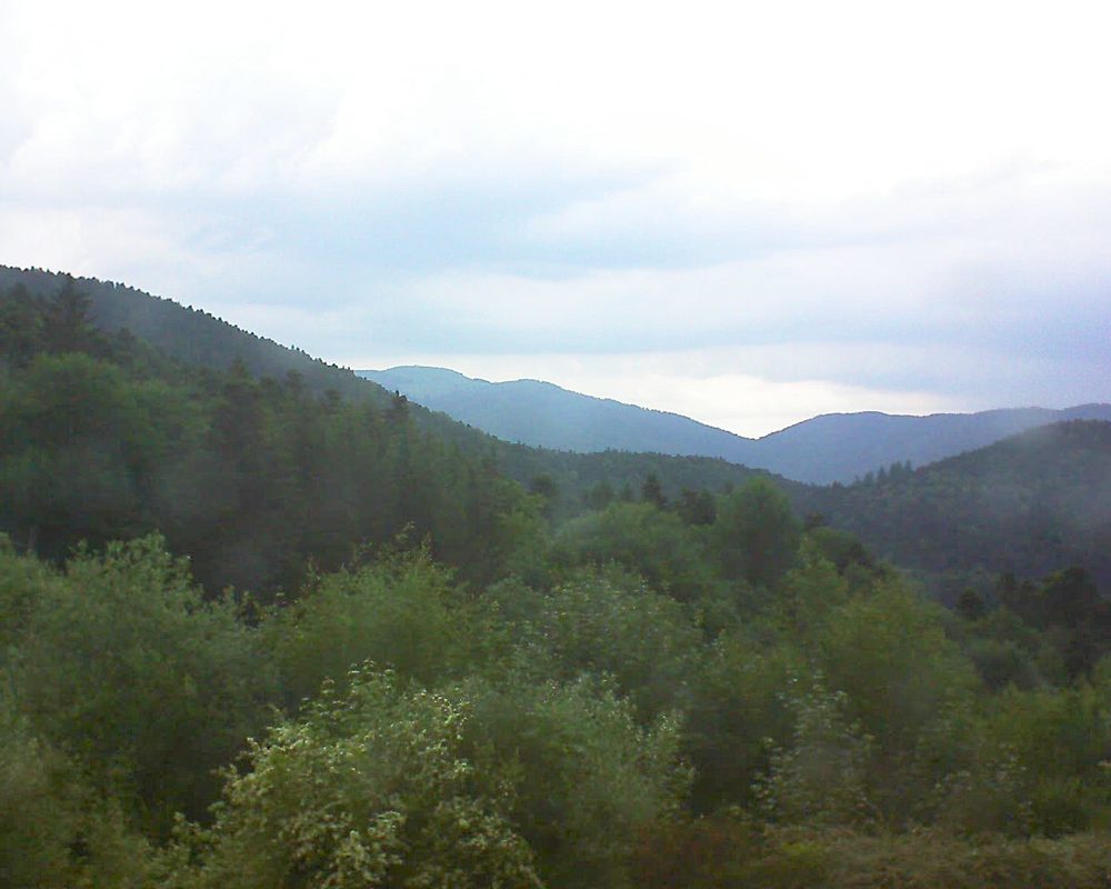 Le petit ballon vu depuis le Domaine Langmatt à Murbach le 30.05.2018 à 19:15 Le petit ballon (Alsace, Vosges) le 30.05.2018 à 19:15